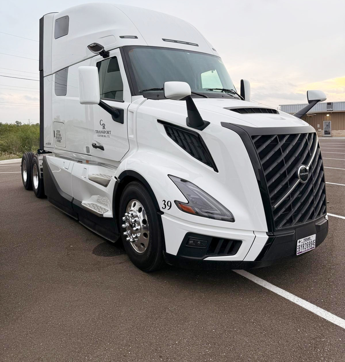 CR Transport company services and operational excellence